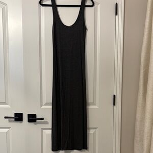 Forever 21 Black Sleeveless Maxi Dress